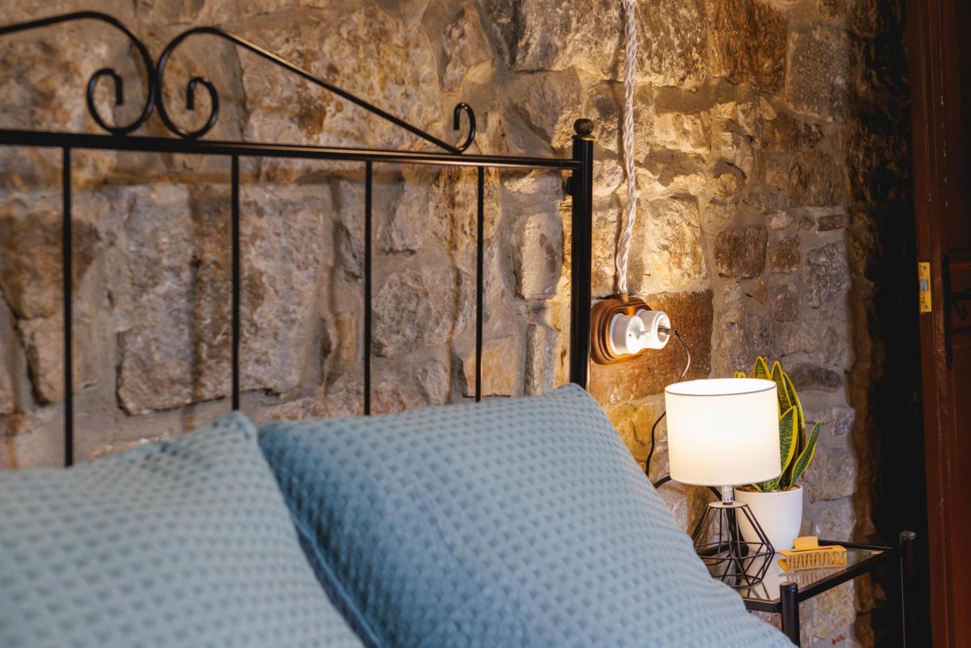 Bravissimo Girona 1593, Medieval Charm Bagian luar foto